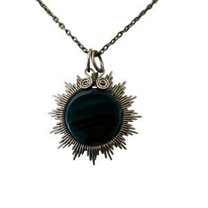 Vintage Sunburst Green Agate Pendant Necklace